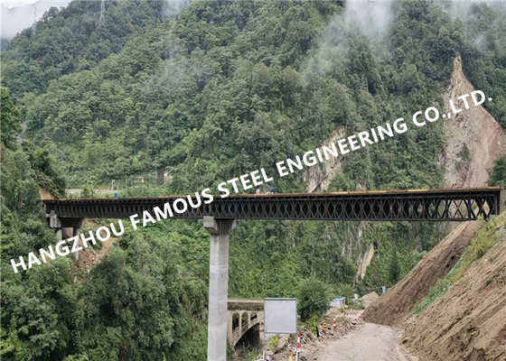 China 200 Art Doppelt-Weg Stahl-Bailey Bridge 50 Tonnen Tragfähigkeit galvanisierte Bau- fournisseur