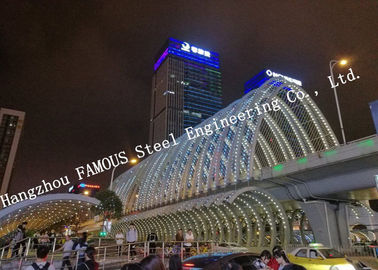 China Hohes Geschoss-vorfabrizierte Einkaufszentrum-Mitte mit Büro-Stahlkonstruktions-Bauunternehmer fournisseur