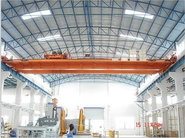 China Wirtschaftliche schwere Stahlkonstruktions-Werkstatt und Lager mit Überführungs-Kränen fournisseur