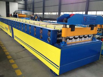 China Automatisch walzen Sie die Formung Maschinen-Änderungs-Größe C von Purlin für Stahlkonstruktion kalt fournisseur