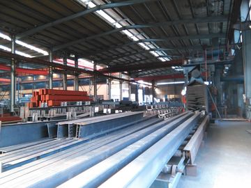 China Vorfabriziertes Lager gebogene Dach-industrielle Baustahl-Halle fournisseur