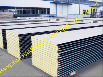 China Lagern Sie Metalldeckungs-Blätter/Polyurethan-Platten-Wärmedämmung ein fournisseur