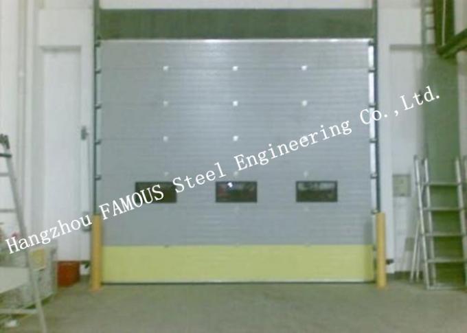 Garagentor-Rollen-Fensterladen fertige Oberfläche PVCs automatischer industrieller mit Sichtfenster 0