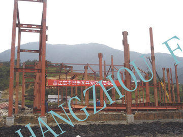 China Hochrangige strukturelle Vor-ausgeführte Werkstatt-Herstellung malte dauerhaften schweren Stahl fournisseur